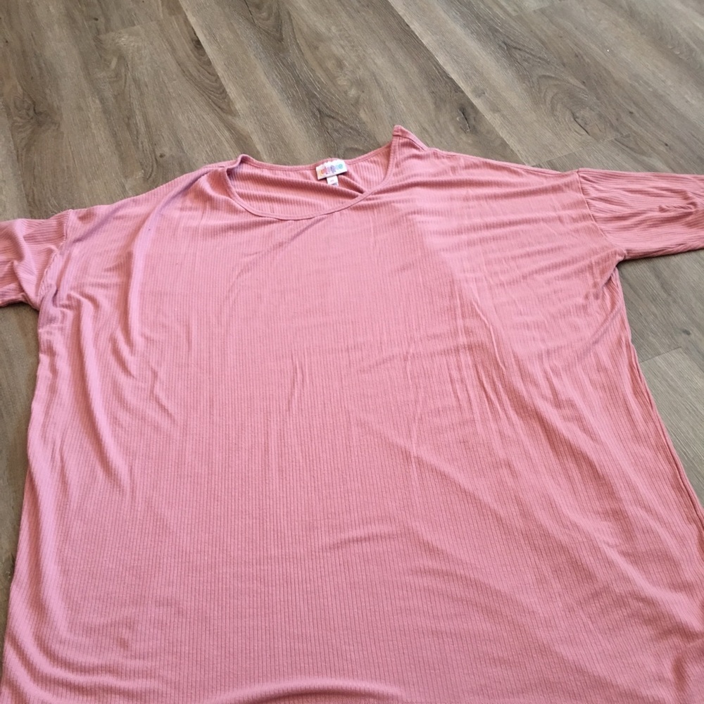 XL Irma LuLaRoe pink/mauve shirt